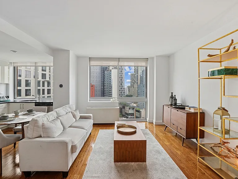 225 Schermerhorn St #19A — Photo 3