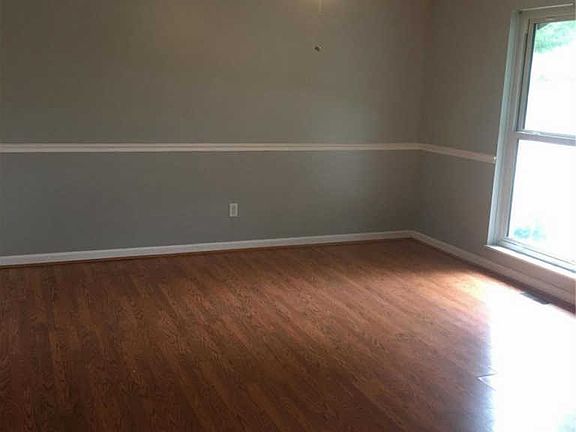 4th image of 3016 Saint Babette Ln