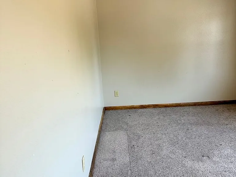 1624 Azalea Dr #2 — Photo 8