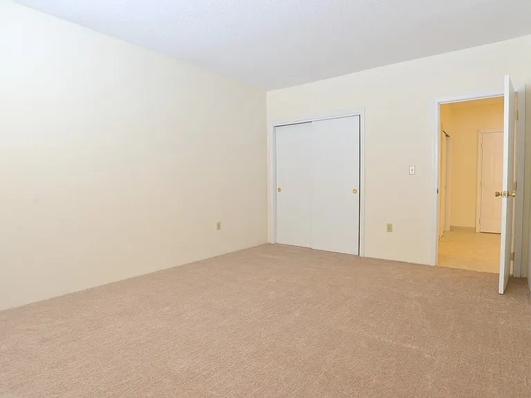 3 Plains Ct — Photo 38
