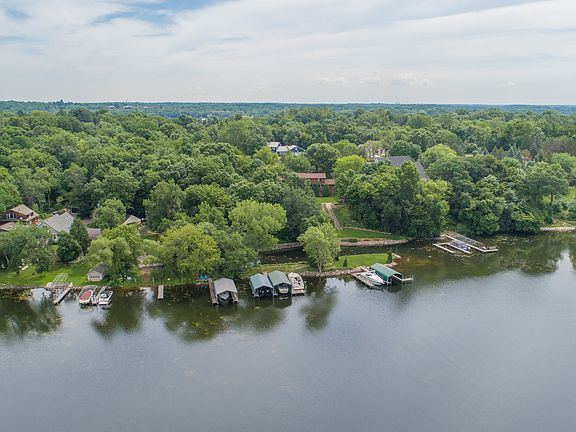 2nd image of 650 Minnetonka Highlands Ln