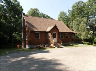 7 Picardi Ct, Wappingers Falls, NY 12590