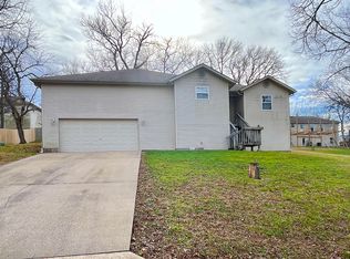 134 Wright Road, Reeds Spring, MO 65737