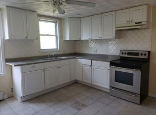 11 Elizabeth St #3, Worcester, MA 01605