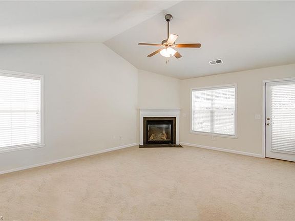 5th image of 114 Holstein Ln