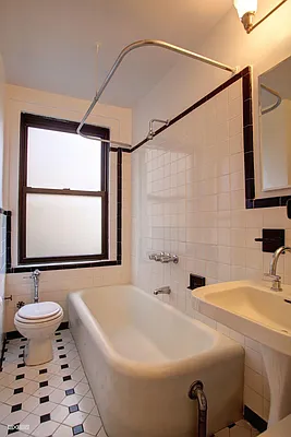 Rented by Citi Habitats | media 10