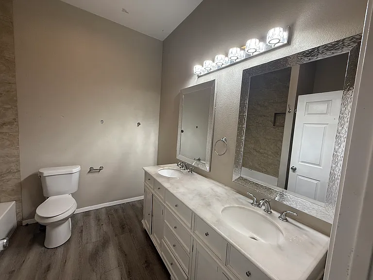 524 Wood Dr — Photo 1