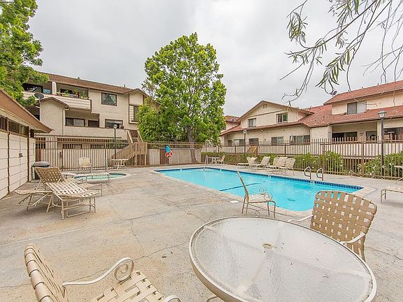 3rd image of 50 Maegan Pl APT 5