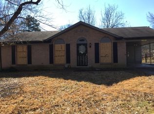 2301 Sharon Ln, Memphis, TN 38127