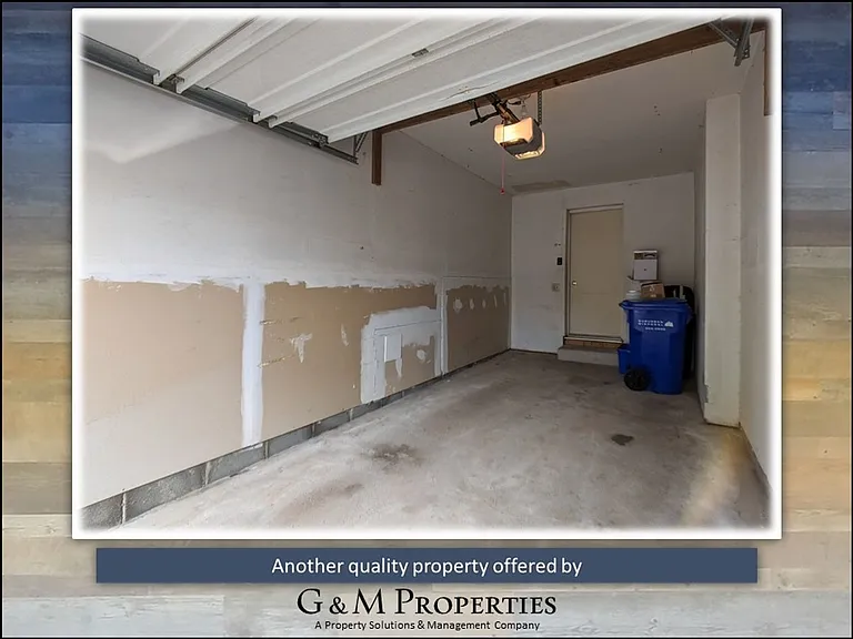 553 Eastbrooke Ln — Photo 25