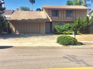1035 Phillips St, Vista, CA 92083