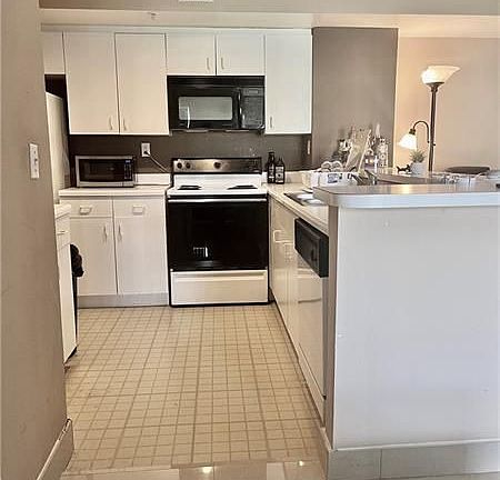 4th image of 2640 S University Dr APT 126