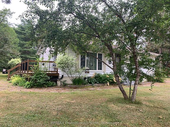 2nd image of 2195 Loop Rd