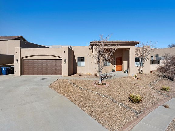 2nd image of 10415 La Canada Dr NW