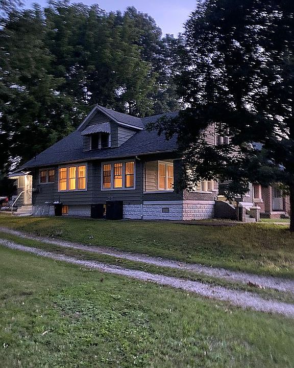 1st image of 522 W Harrison Ave
