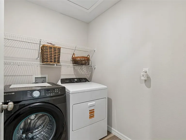 4023 Gardenia Ave — Photo 45