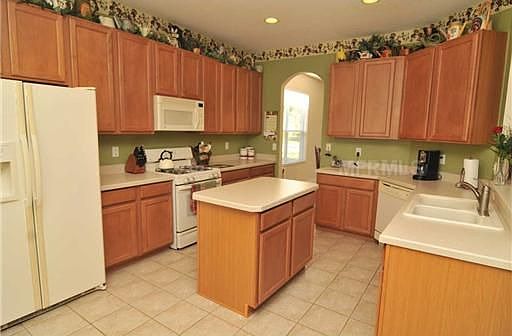 4th image of 1567 Anna Catherine Dr