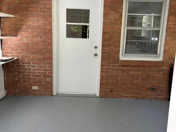 1110 Roberts St, Camden, SC 29020