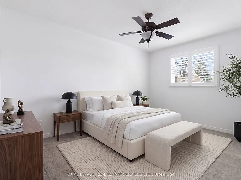 341 Rexford Dr — Photo 20