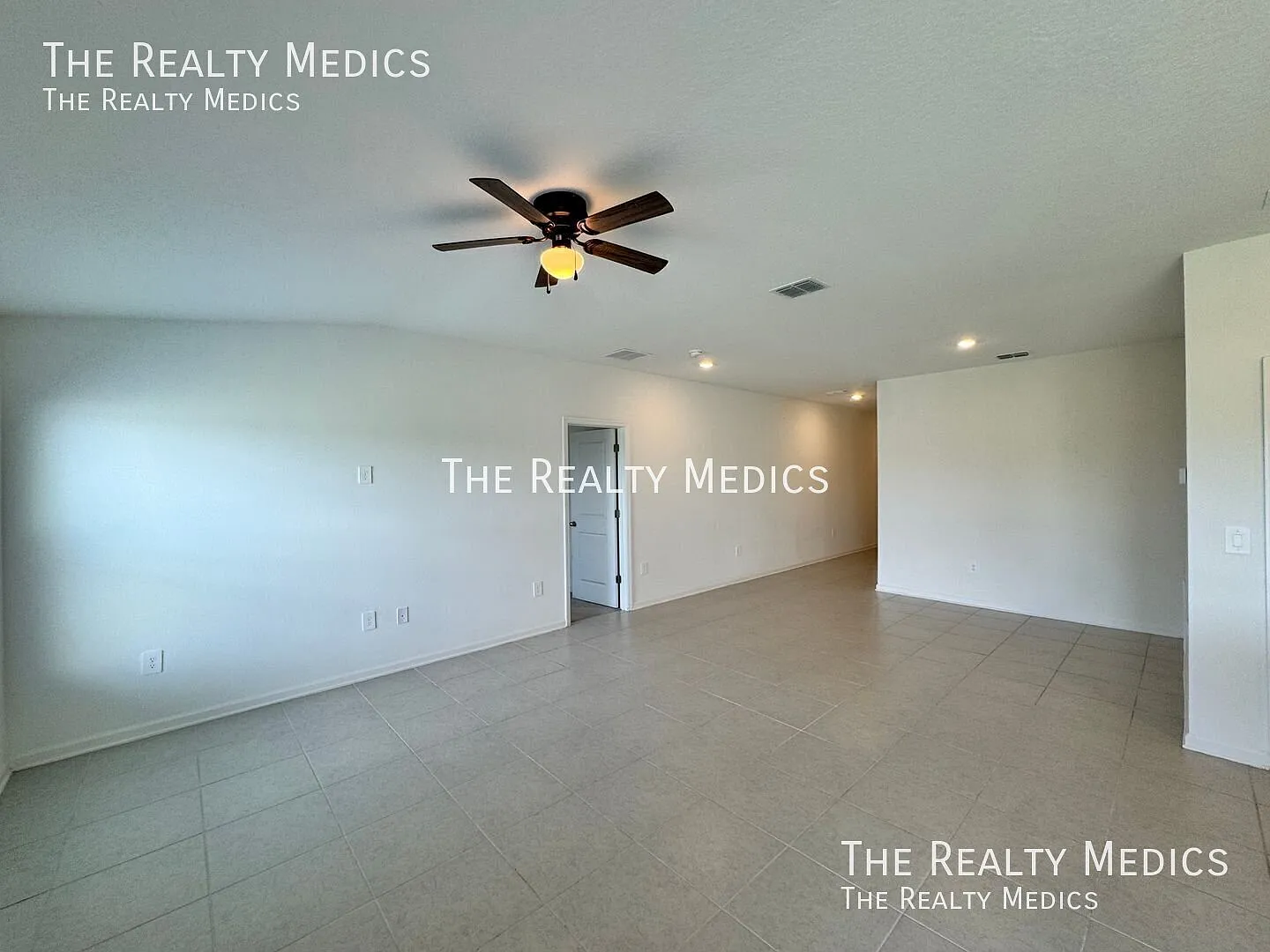 Available Now! Brand New 3 Bedroom/2 Bath In Lake Wales Be The First To Live Here! Washer And Dry... — Photo 3