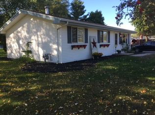 633 Pine St, Pulaski, WI 54162