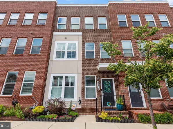 8356 Sallyport St, Lorton, VA 22079