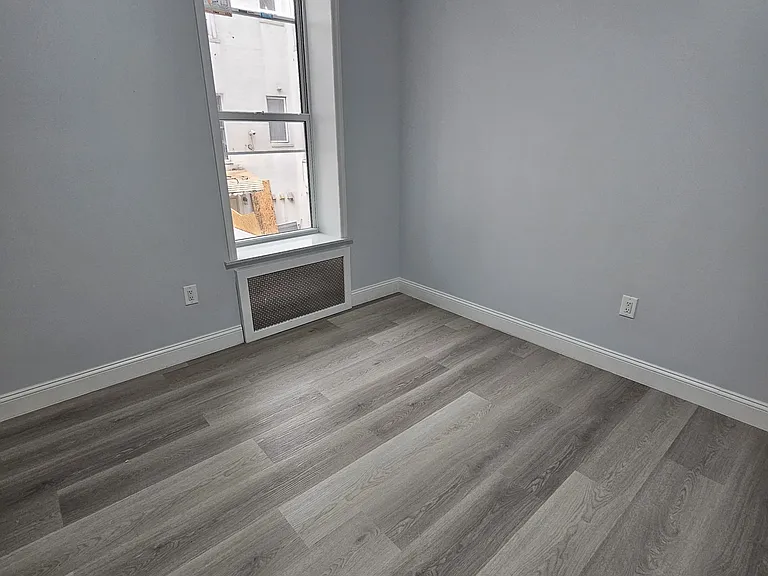 1724 W 13th St #1F — Photo 8