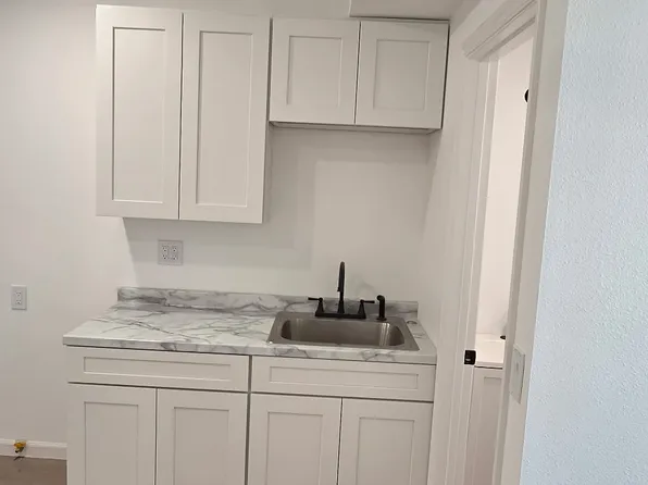 11961 Sandy Dr, Anaheim, CA 92804
