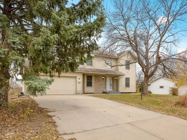 11117 Carver Ct, Burnsville, MN 55337