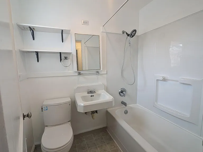 102 N Montgomery Ave #2 — Photo 10