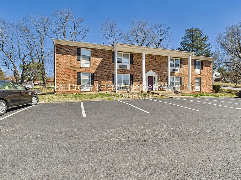 2407 Bare St. — Photo 17