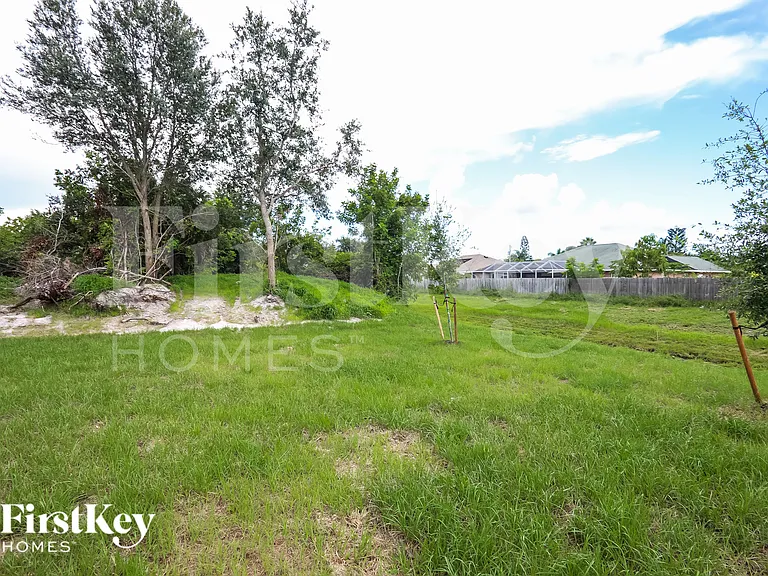 3501 SW Voyager St — Photo 15