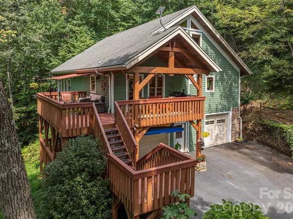 116 Ivy Rd, Mills River, NC 28759