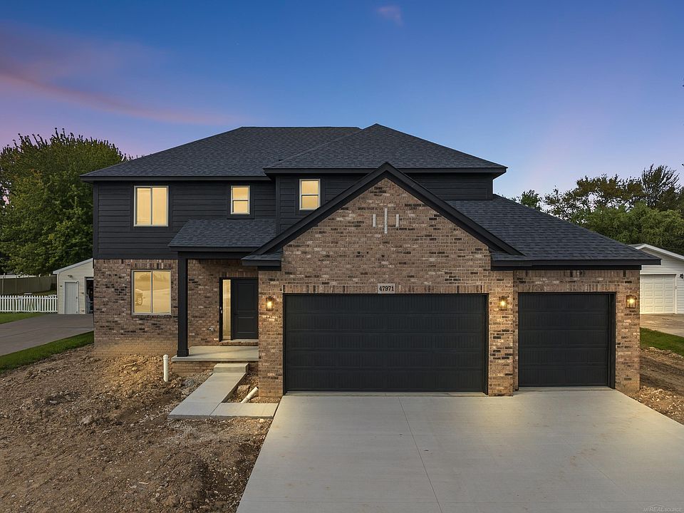 1st image of 47971 Pheasant Dr
