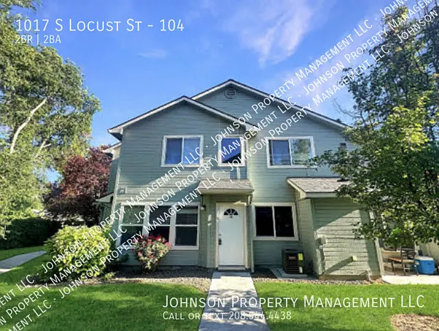 1017 S Locust St #104