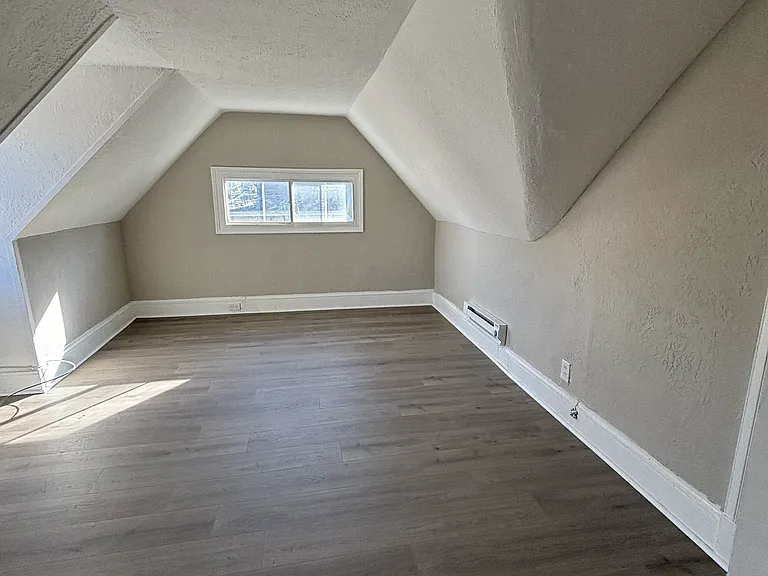 Bedroom #6 on 3rd floor