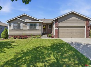 1808 Chloe Ln, Lincoln, NE 68512