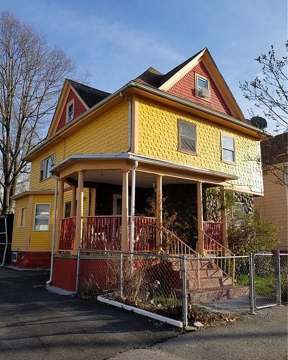 1st image of 260 Massachusetts Ave