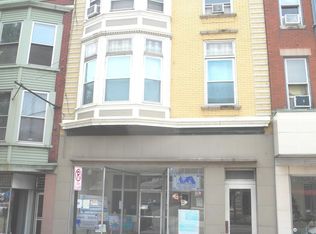 34 W Main St APT 301, Waynesboro, PA 17268