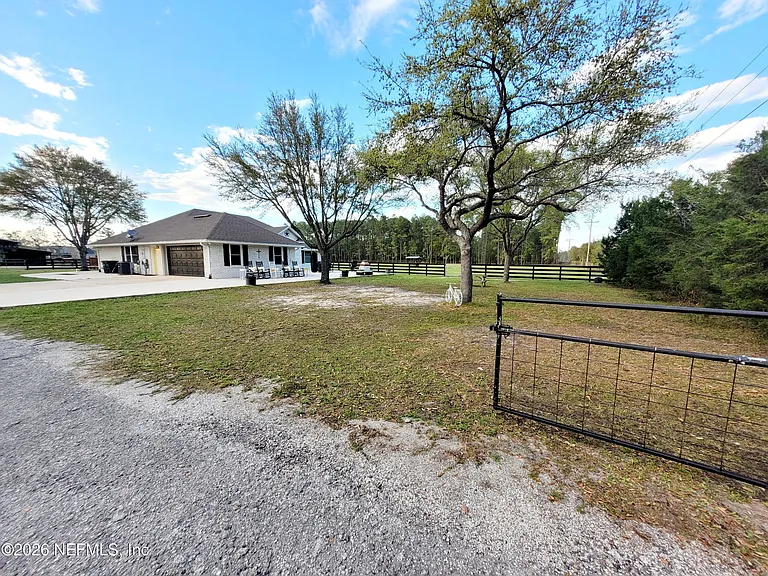 906 County Road 217 — Photo 33