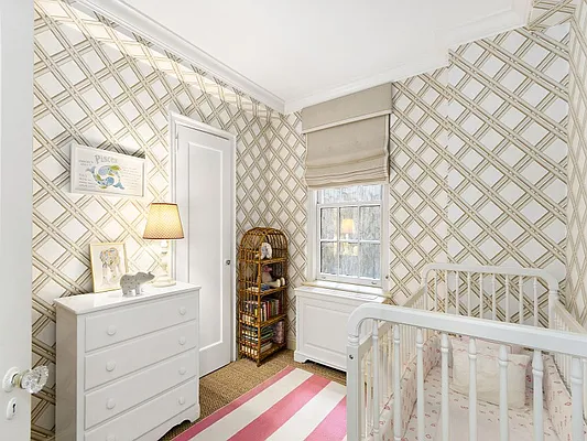 Sold by Sotheby's International Realty | media 12