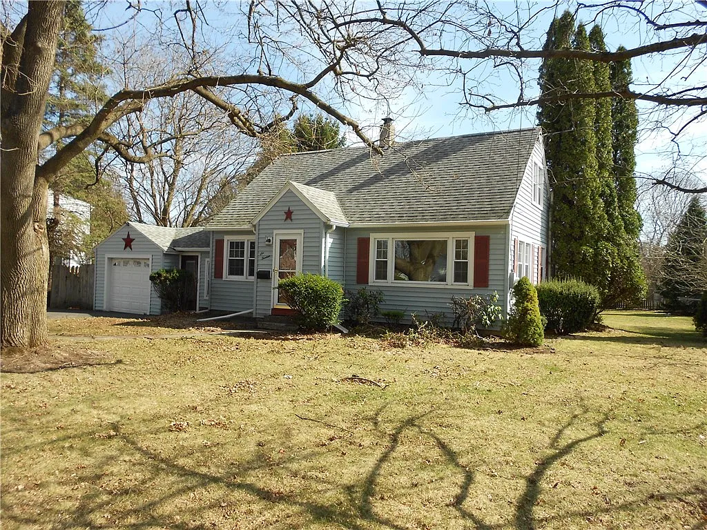 613 Hatfield St photo 1