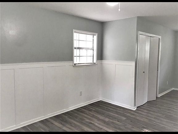 4th image of 11770 Fieldcrest Ct
