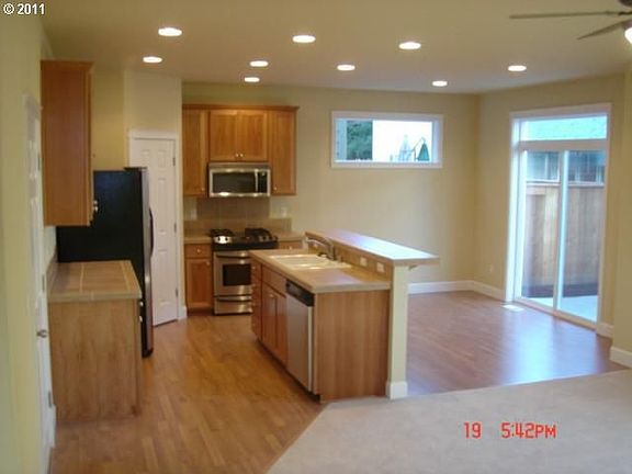3rd image of 11603 NW 29th Pl