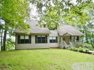 2779 Palmyra Rd, Palmyra, TN 37142