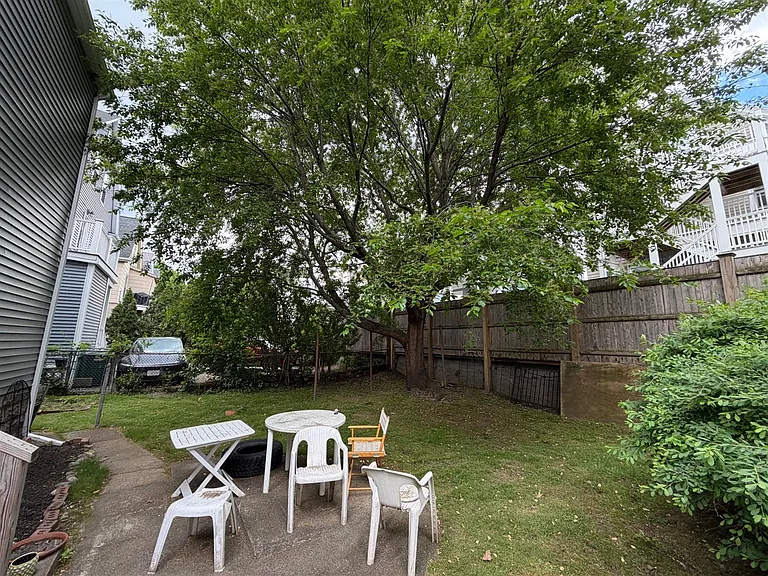 83 Bristol Rd #1 — Photo 15