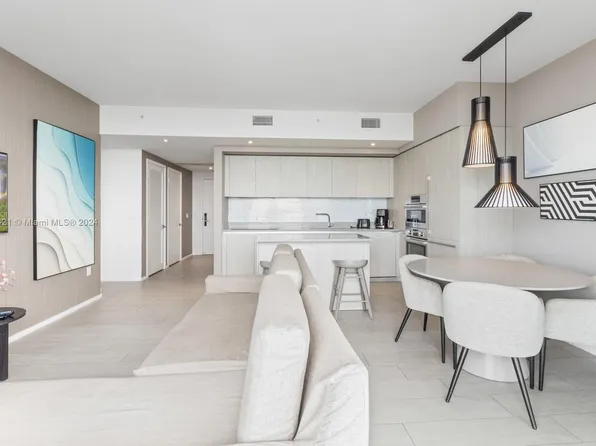 4010 S Ocean Dr #T4004, Hollywood, FL 33019