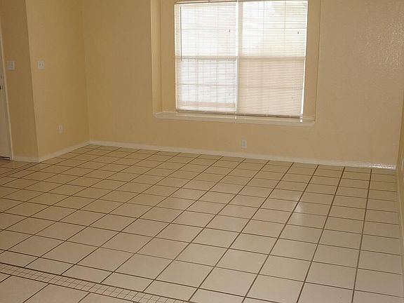 3rd image of 12146 Yvonne Richardson Ave