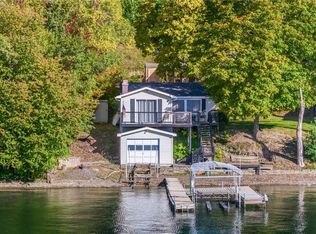 4624 W Bluff Dr, Keuka Park, NY 14478