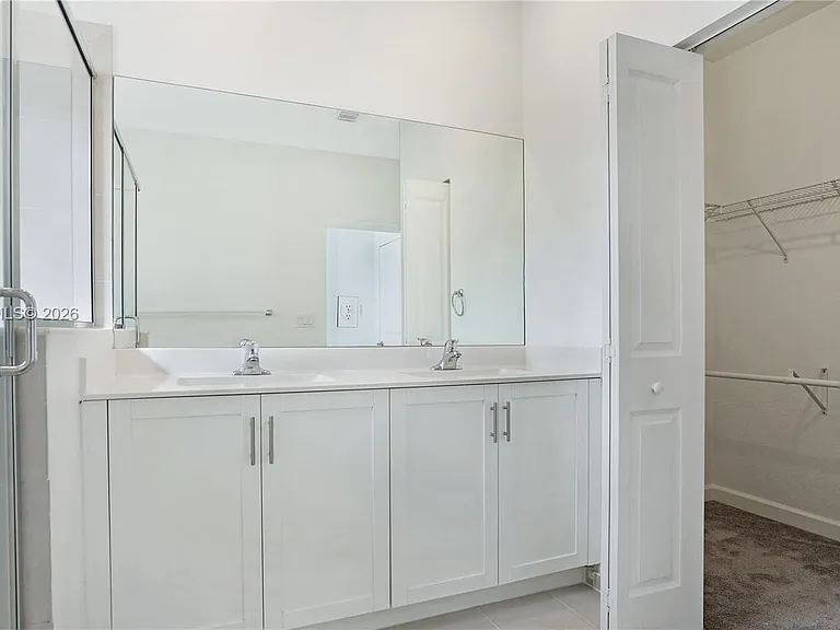 2676 SE 12th St #2676 — Photo 27